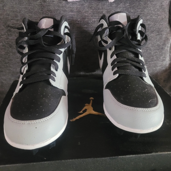 Air Jordan Football Cleats - Picture 4 of 4